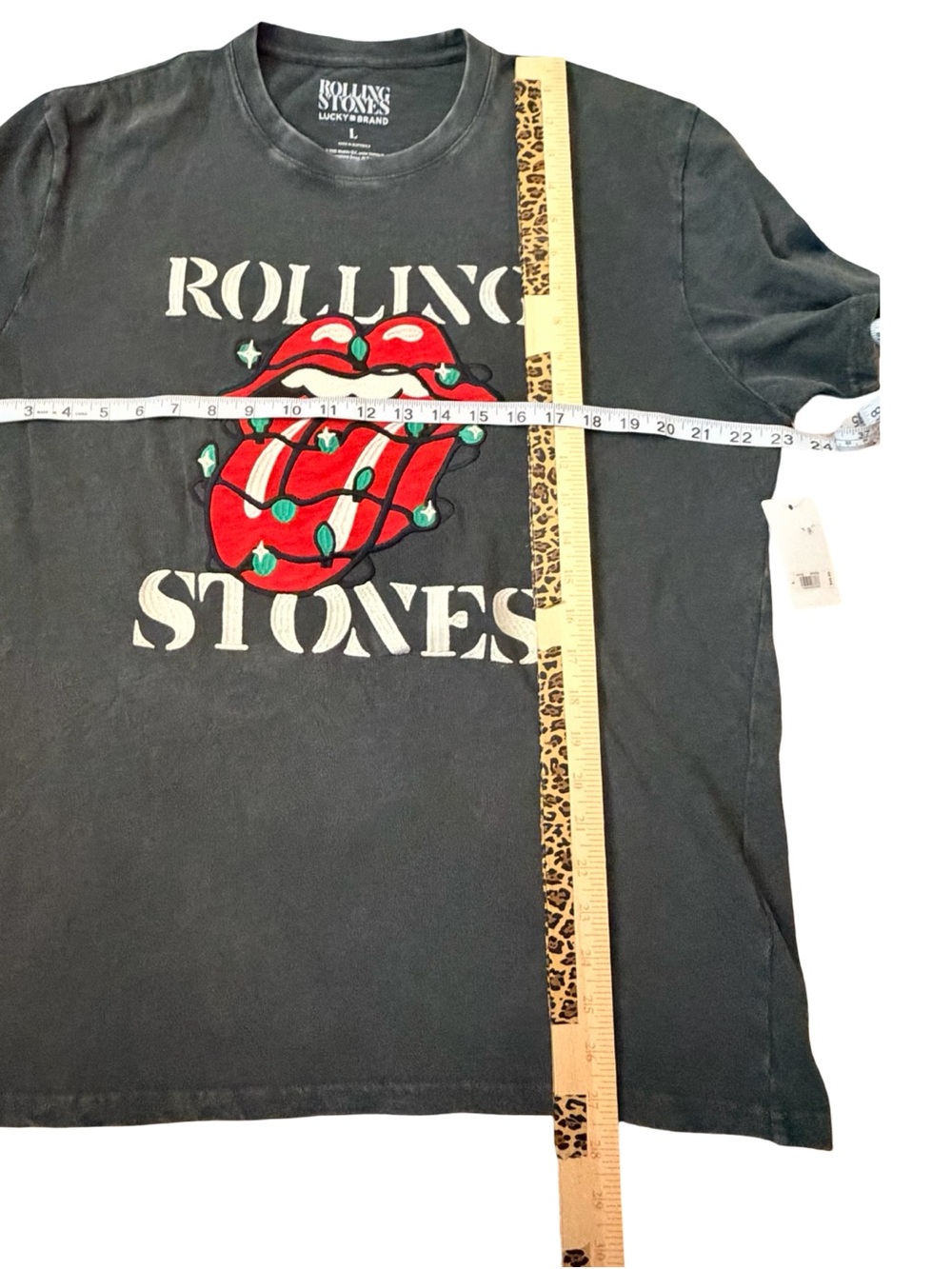 NWT- Lucky Brand Rolling Stones Christmas Lights Tee β Size Large - Picture 4 of 12